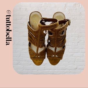 Vince Camuto Janil Strappy Suede Sandal Size 8